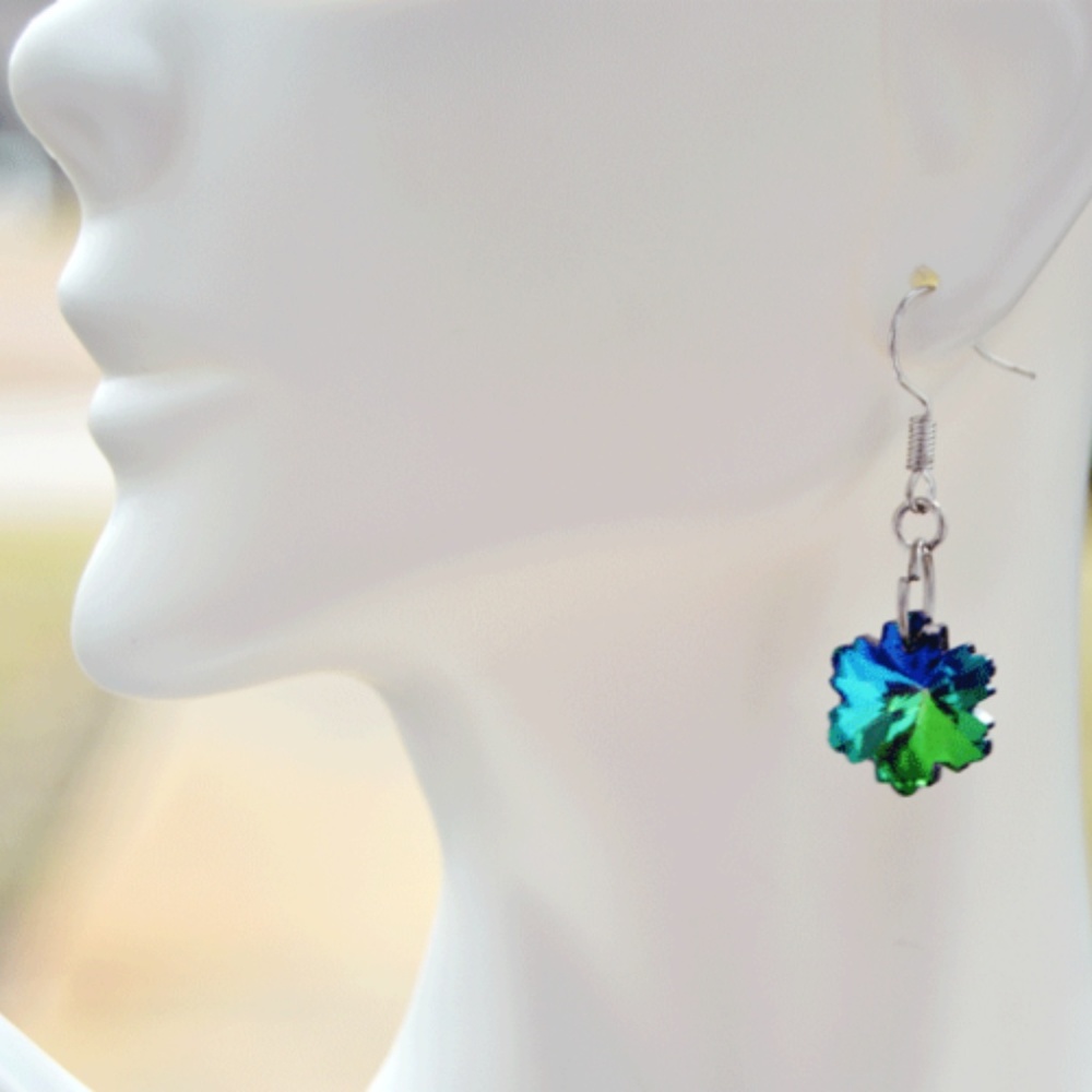 Stunning Glass Snowflake Earrings